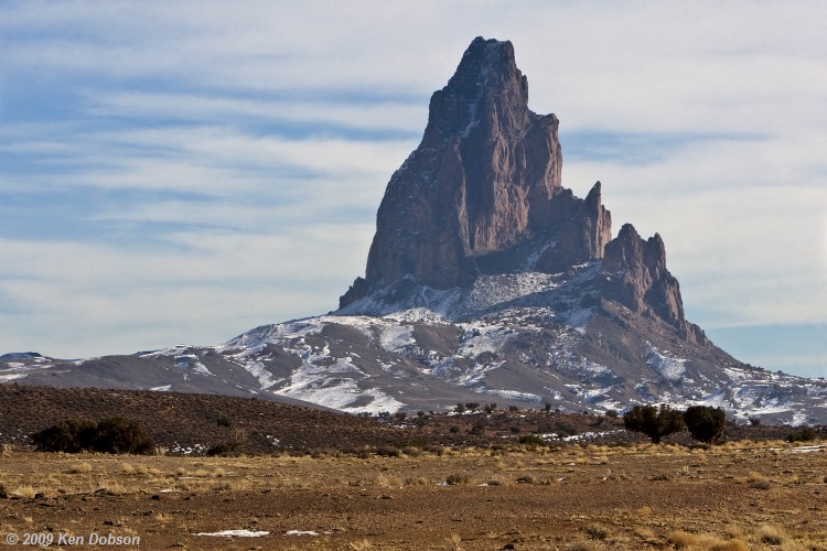 Agathla Peak (El Capitain)